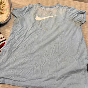 Nike t